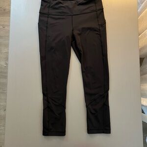 Lululemon Women’s Black Leggings Size 6.